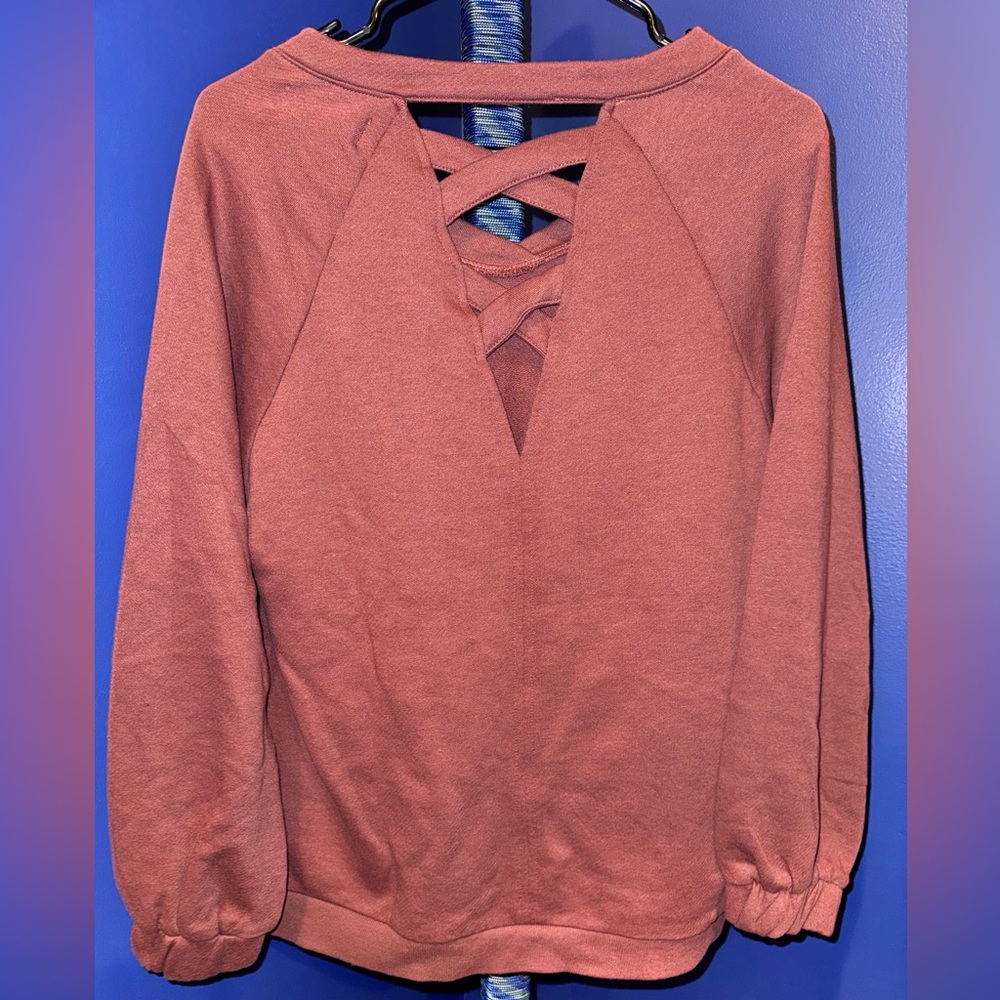 RACHEL ROY- Women’s Dark Red Sweatshirt with Crisscross back detail Size Small - Picture 4 of 14